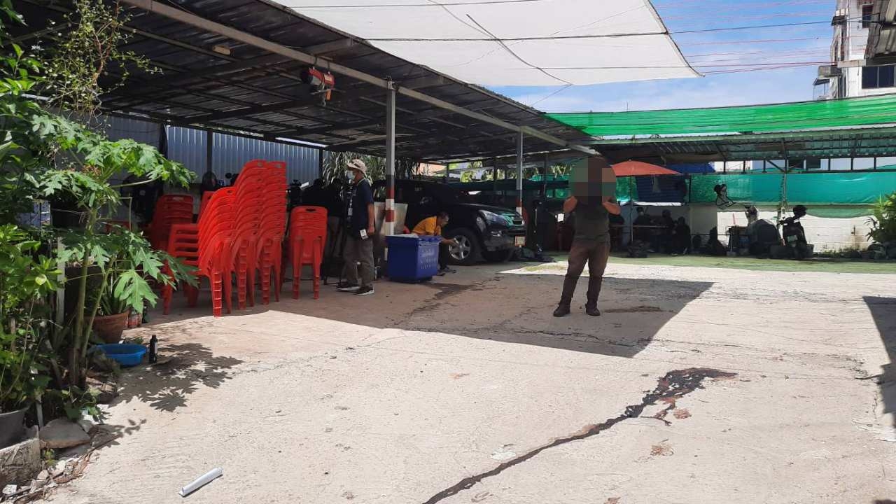 ครอบครัวรับศพเหยื่อกระสุนยิงถล่มงานแต่ง ตร.เร่งแกะรอยคนร้ายจากวงจรปิด