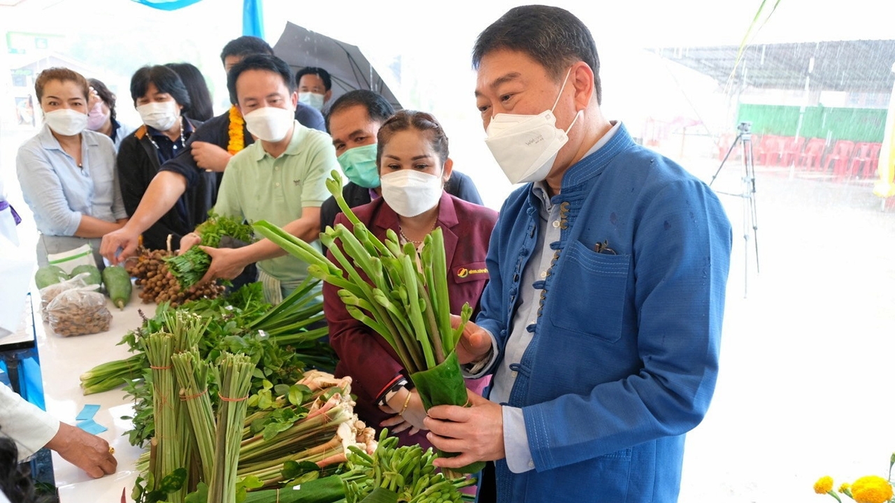 สก.โสกแมว นครพนม เมินเชิงเดี่ยวมุ่งผสมผสาน