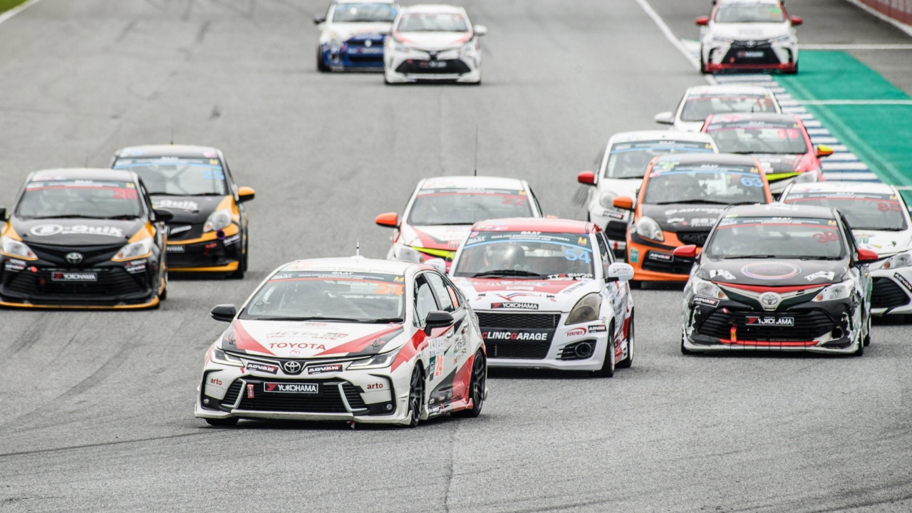 “Toyota Gazoo Racing Team Thailand” ซิวแชมป์ 2 เรซรวด ศึก "RAAT"