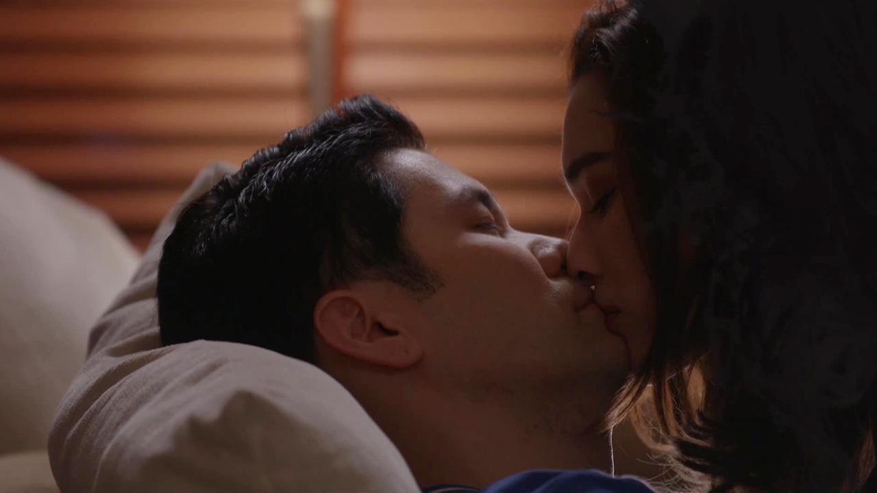 สุดล้ำ “หยาด” คลั่งรัก ดึงพลังจิตสั่งหัวลอย จูบ “สมาร์ท” ใน “ศีรษะมาร”