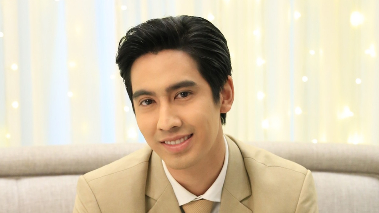 “โอ๊ต ชาคริต” ชวนลุ้น “หงส์ฟ้า” สัปดาห์สุดท้าย ปลื้มใจกระแสดี เรตติ้งแรงต่อเนื่อง