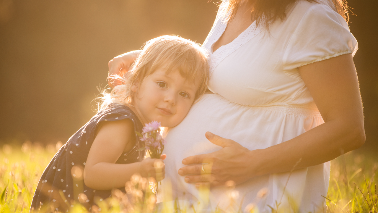 เปิดคำทำนาย "ฝันว่ามีลูก" จะเป็นจริงหรือไม่ สื่อถึงเรื่องใดได้บ้าง