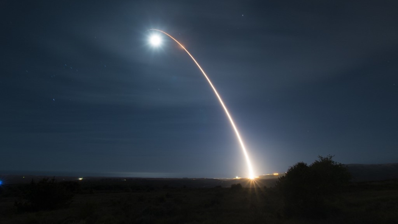 สหรัฐฯ ทดสอบยิงขีปนาวุธข้ามทวีป โชว์ความพร้อมขุมกำลังนิวเคลียร์