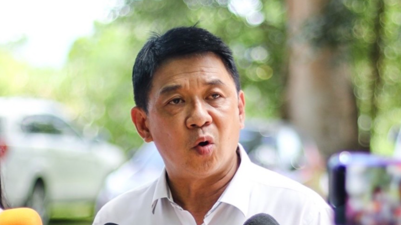 ภท.โต้กลับ ปชป.ถามกลับใครกันแน่ใช้พายุเงิน บอกหมดยุค ส.ส.เสาไฟฟ้าแล้ว