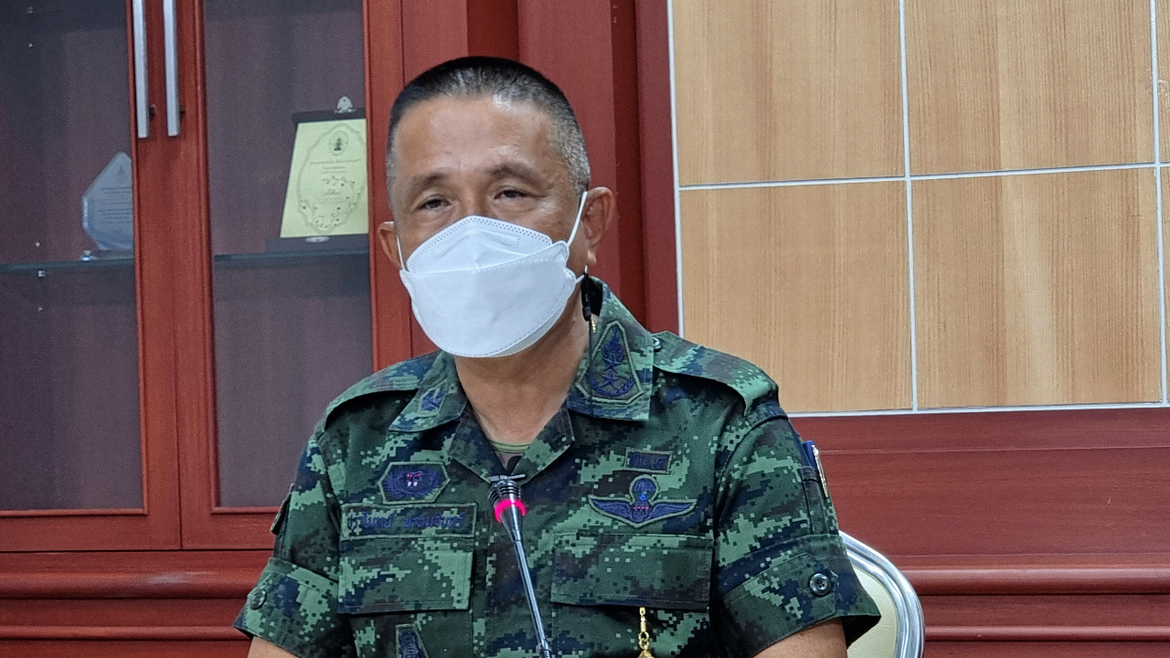 ลงนาม ตร.หญิงทำร้ายอดีตทหารรับใช้ พ้นช่วยราชการ กลับ "สันติบาล" ลงโทษ