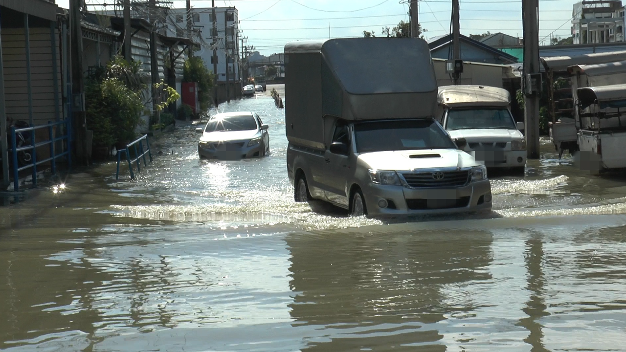 ชาวบ้านสุดเอือม น้ำท่วมซ้ำซากนานกว่า 10 ปี ร้องเรียนแก้ไข 3 ปีเหลว