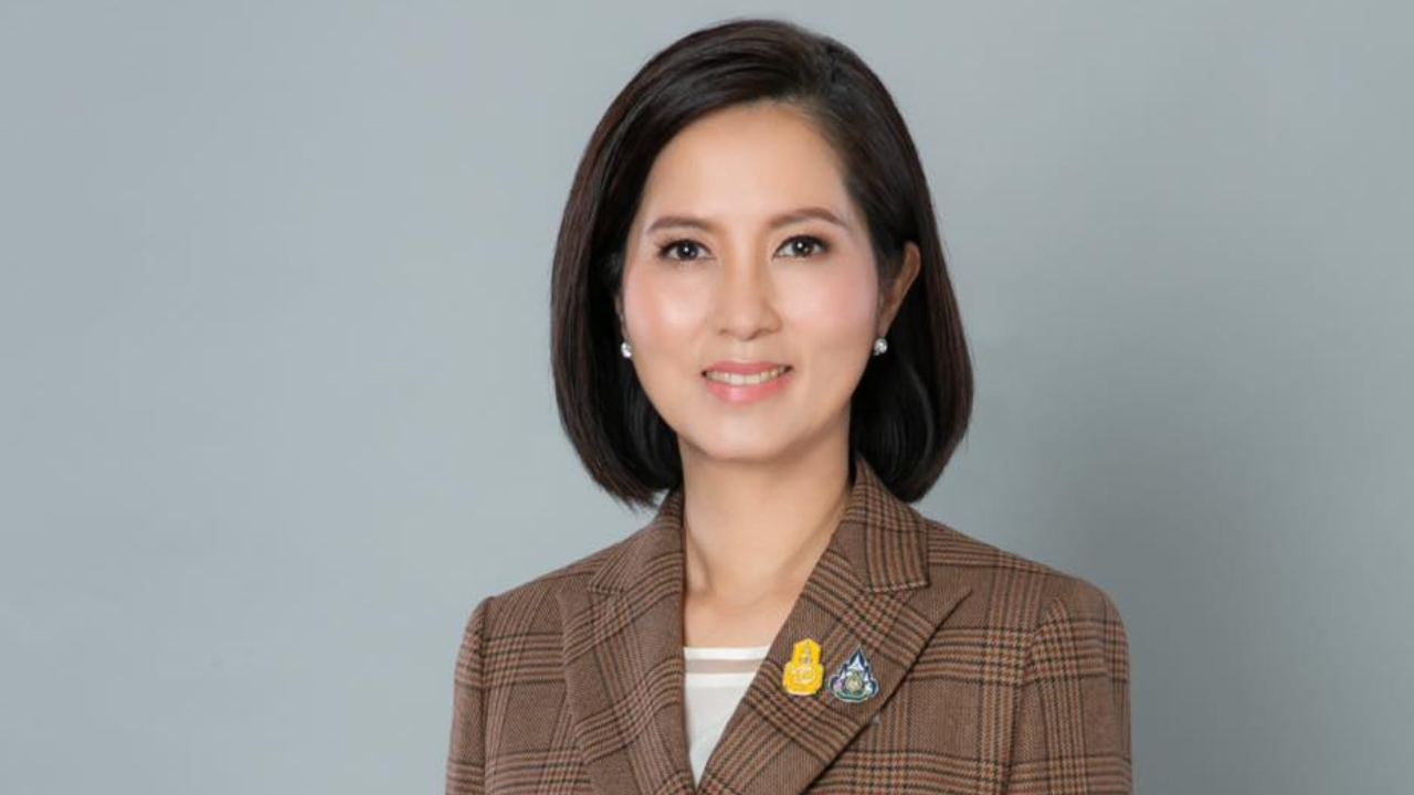 "ตรีนุช" เตือน "ครู-นร.-ผู้ปกครอง" อย่าหลงเชื่อ มิจฉาชีพ หลังถูกปลอมไลน์