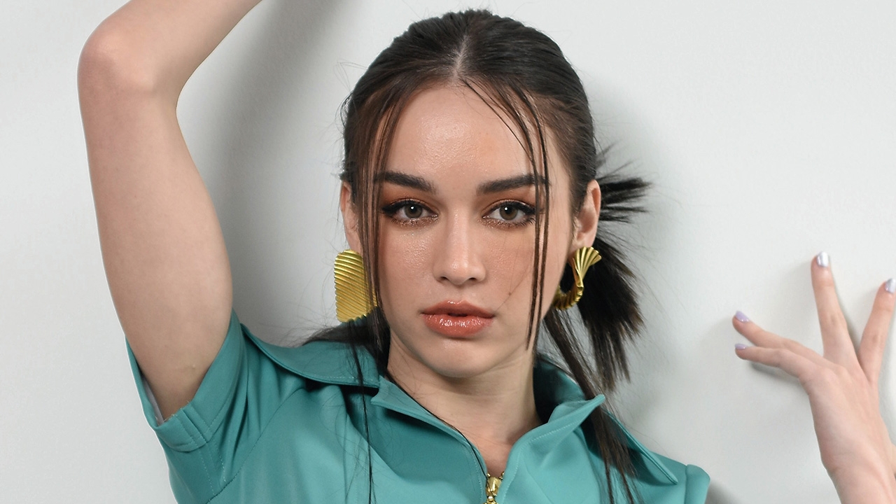 นางเอก “หมอลำซัมเมอร์” สกาย มาเรีย ดังทั้งหมู่บ้าน