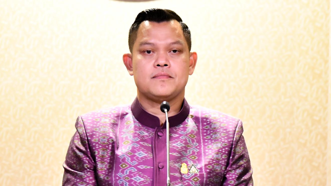 “ธนกร” ซัด “จิรัฏฐ์” พูดข้อมูลผิดยังไม่สำนึก จวก อย่าใช้แต่สมองส่วนหลัง