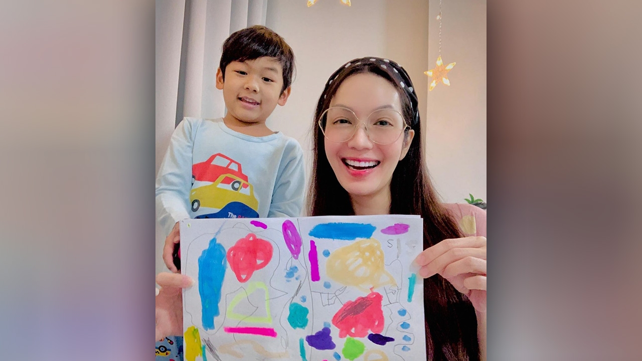 อ๋อม สกาวใจ อวดผลงานศิลปะลูกชาย ตามคำเรียกร้องของคอหวย