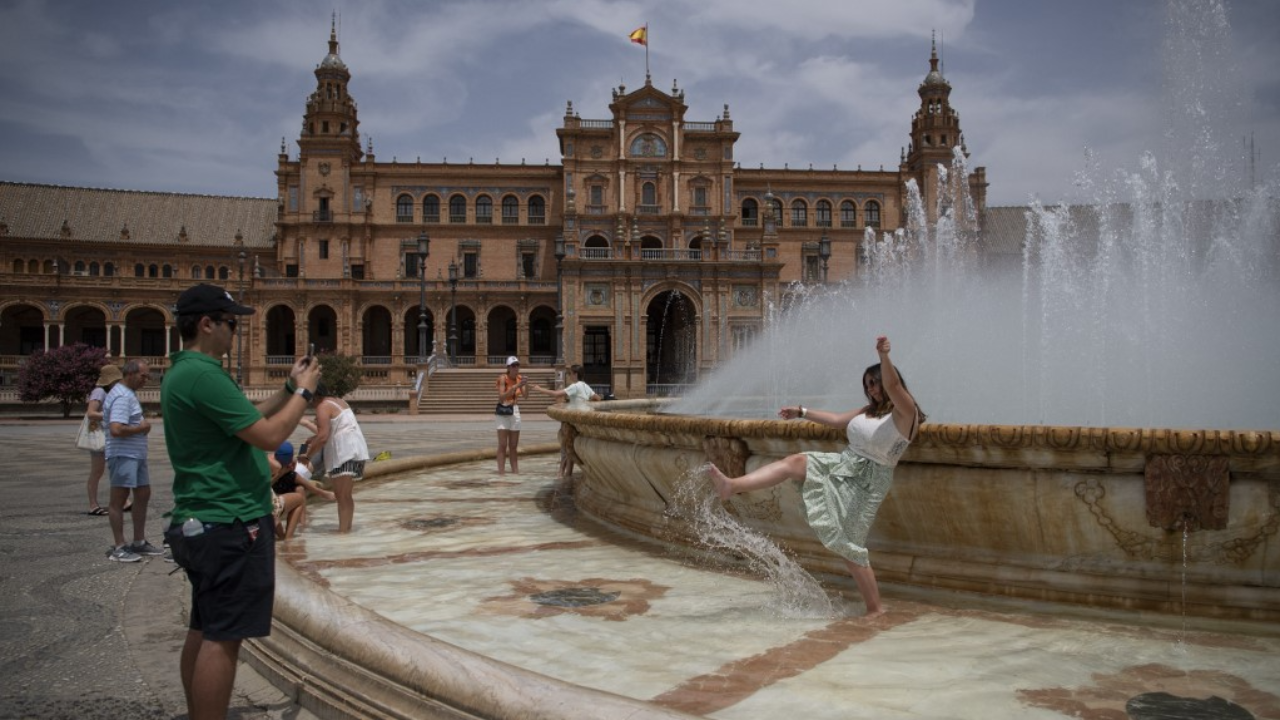 สเปนยังระอุ คลื่นความร้อนปกคลุมรอบ2 ในช่วงไม่ถึงเดือน อุณหภูมิพุ่ง 42 องศา