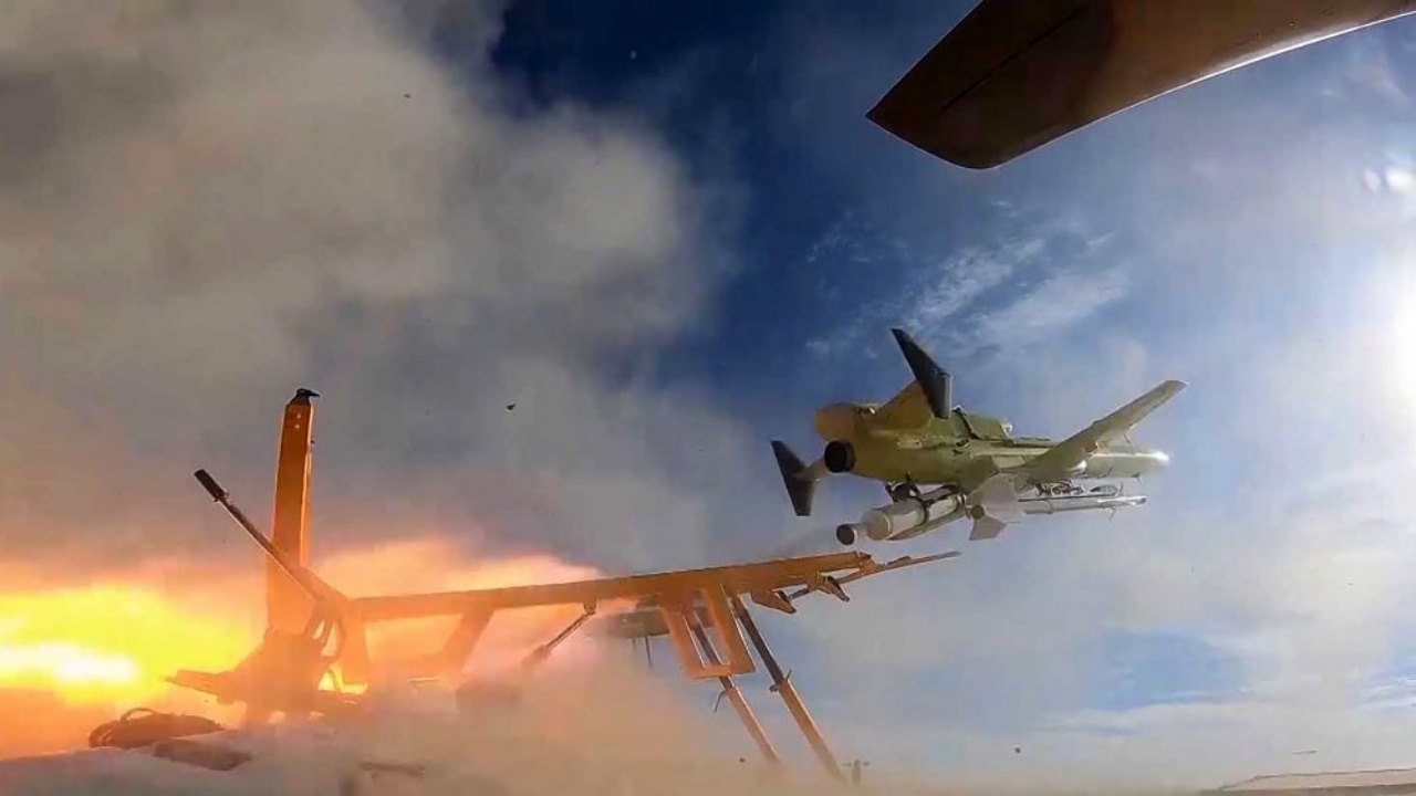 สหรัฐฯ เผย อิหร่านเตรียมส่งโดรนหลายร้อยลำให้รัสเซียใช้ในสงครามยูเครน