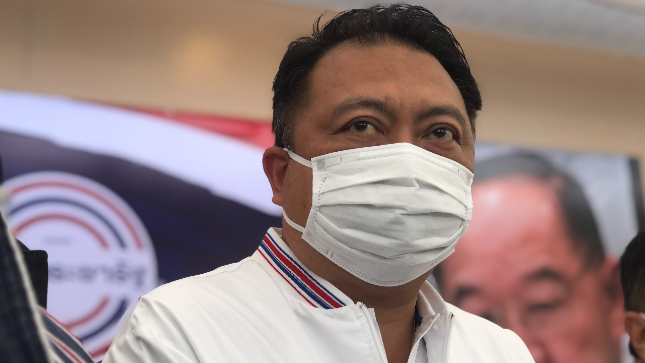 "สุชาติ" มั่นใจ พปชร.กวาด ส.ส.ตะวันออกเกิน 80% โว มวลชนมาล้นศาลากลาง 