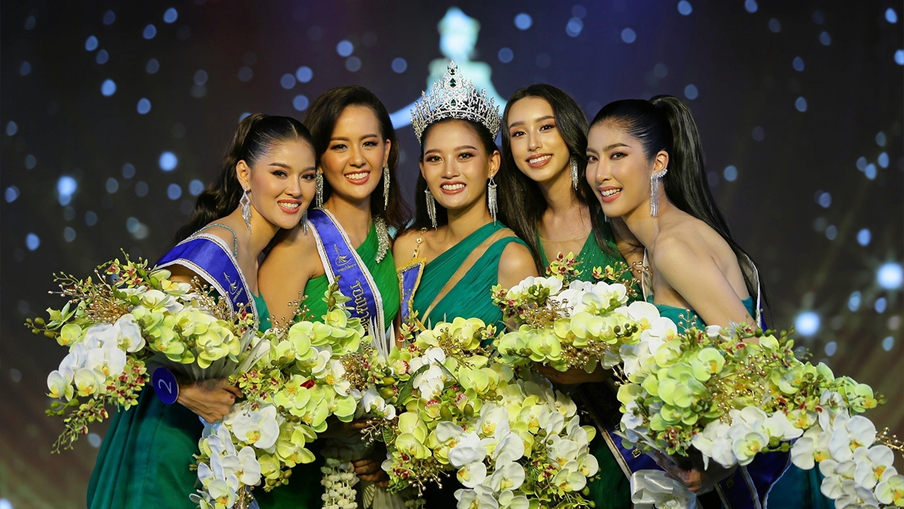 สาวงาม ม.เชียงใหม่ สุจารี กาญจนกฤต คว้ามงฯนางสาวถิ่นไทยงาม 2565