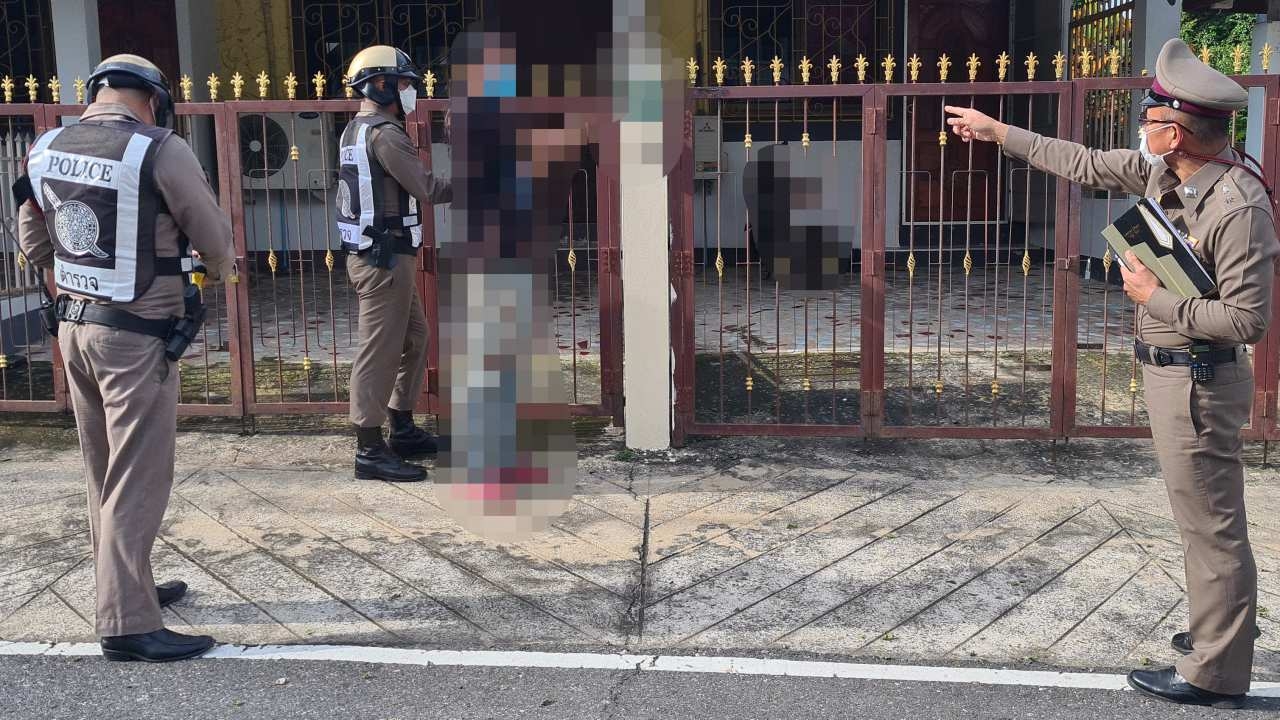 ตำรวจอุบลฯ คุมตัวชี้จุด พ่อข่มขืนลูกสาวมา 8 ปี รีบพากลับกลัวถูกรุมยำ