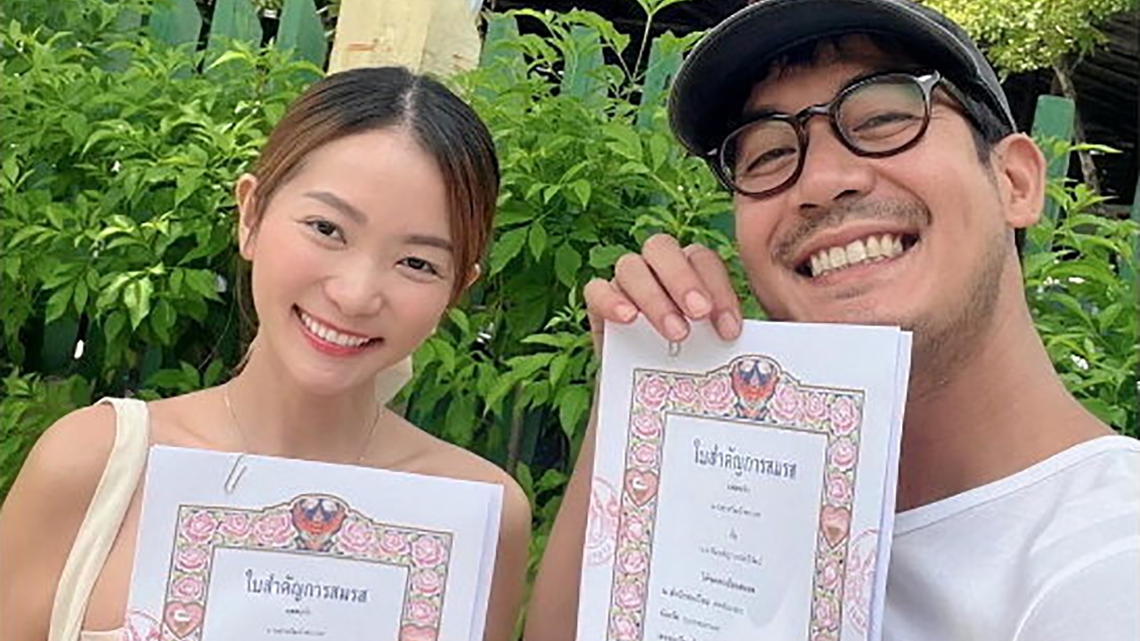 “เวียร์” ควง “วิกกี้” จดทะเบียนสมรส! สุดโก๊ะลืมเอาพยานไปเซ็น