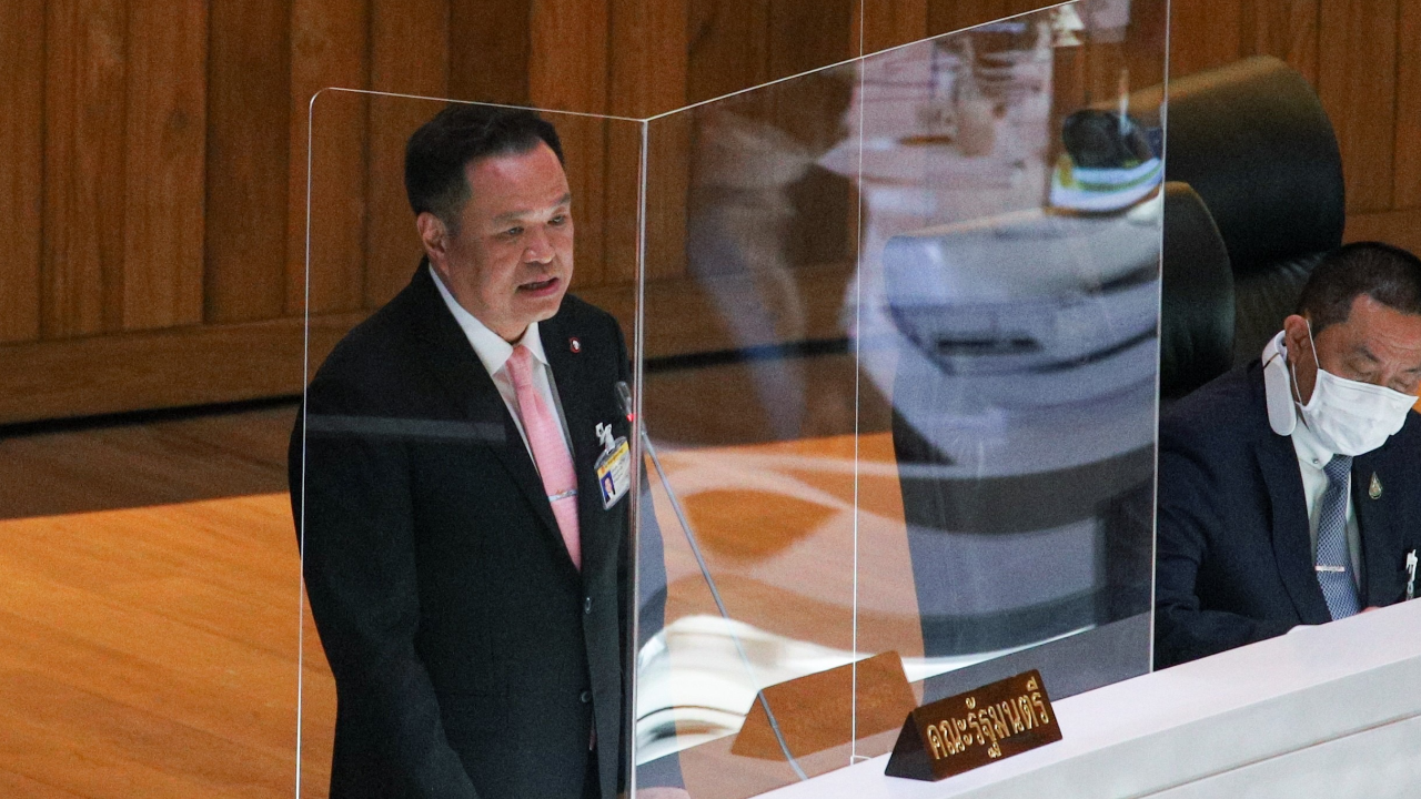 "อนุทิน" พอใจ แจง ซักฟอก "กัญชา" ครบถ้วน ส่วนธุรกิจน้องชาย ยัน เรื่องเก่า 