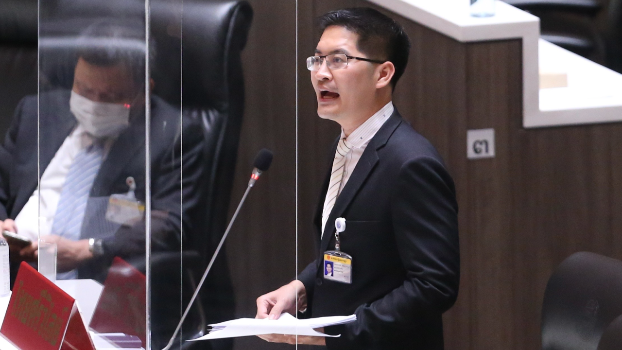 "มงคลกิตติ์" จัดหนัก ชี้ 4 รมต."เบียดบังของหลวง" ที่ "เขากระโดง" (คลิป)