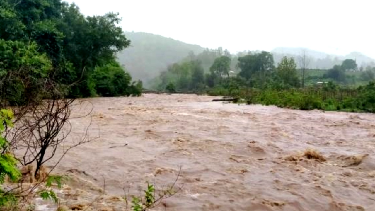 สภาพอากาศวันนี้ ทั่วไทยฝนหนัก เตือน 59 จว.เตรียมรับมือ ระวังน้ำท่วม