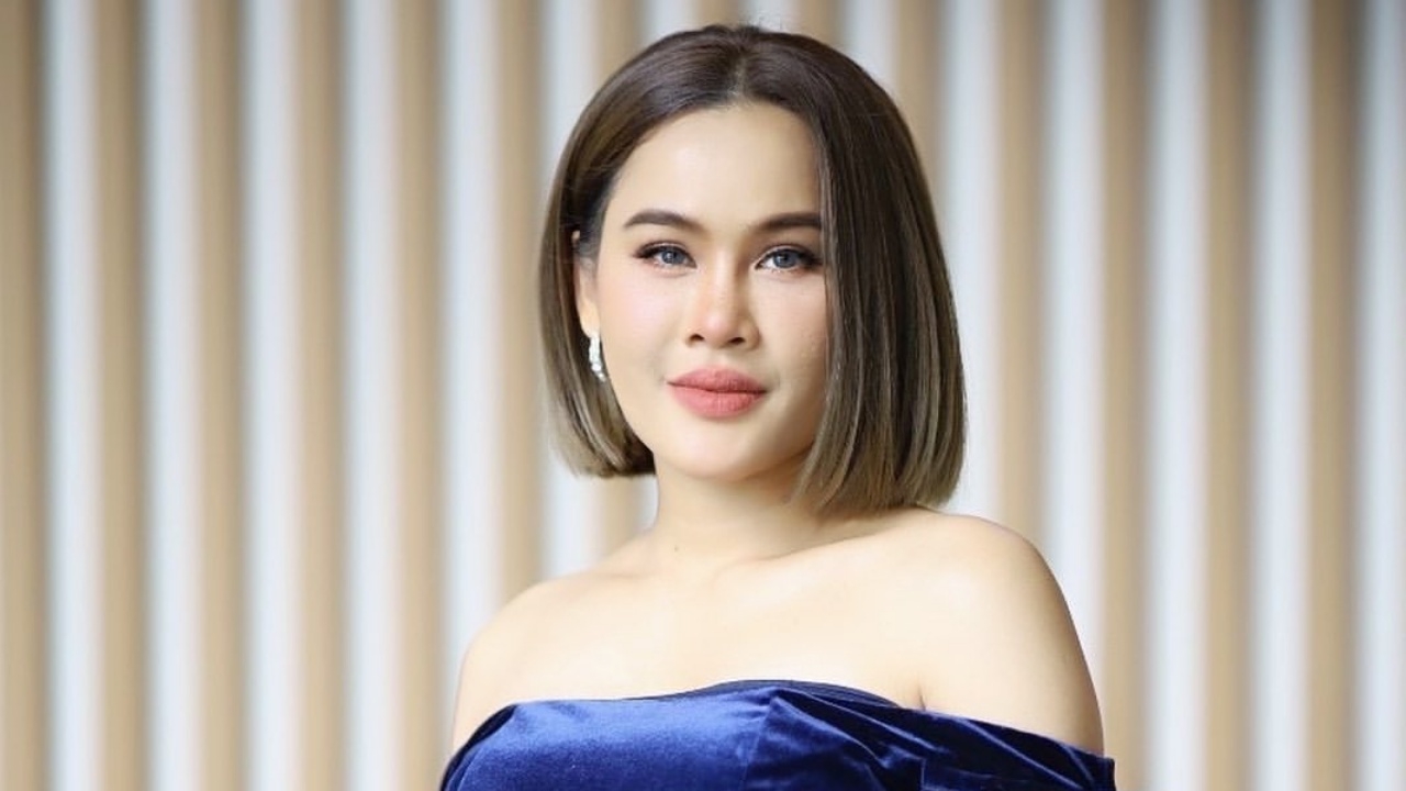 หนูเล็ก ก่อนบ่ายฯ โกรธจนตัวสั่น หลังเจอพนักงานสนามบินชักสีหน้า-ขึ้นเสียง