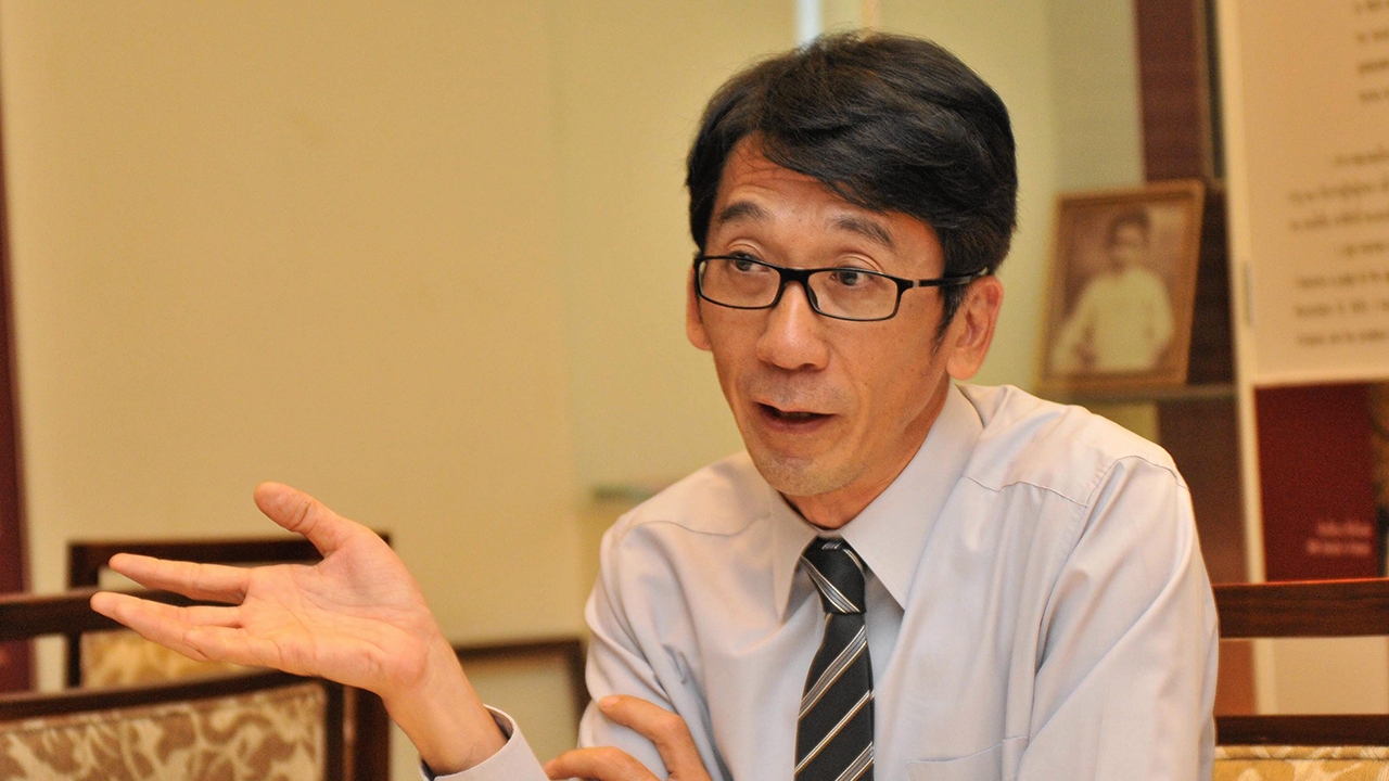 เปิดเวทีคู่ขนานสภาผู้แทน ให้ประชาชนลงมติผ่านทีวี/ไลน์