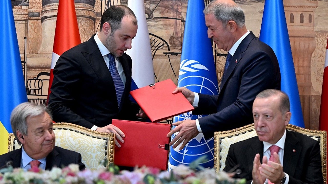 รัสเซีย-ยูเครน ลงนามข้อตกลงเปิดท่าเรือส่งออกธัญพืช กู้วิกฤติอาหารโลก