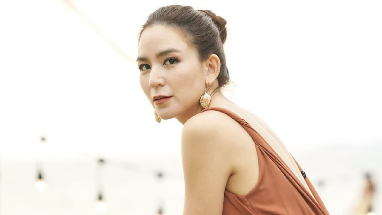 พลอย ชิดจันทร์ เจอคนแท็กมาเยอะ อ่านแล้วน้ำตาไหล บอกตัวเองสู้ต่อไป