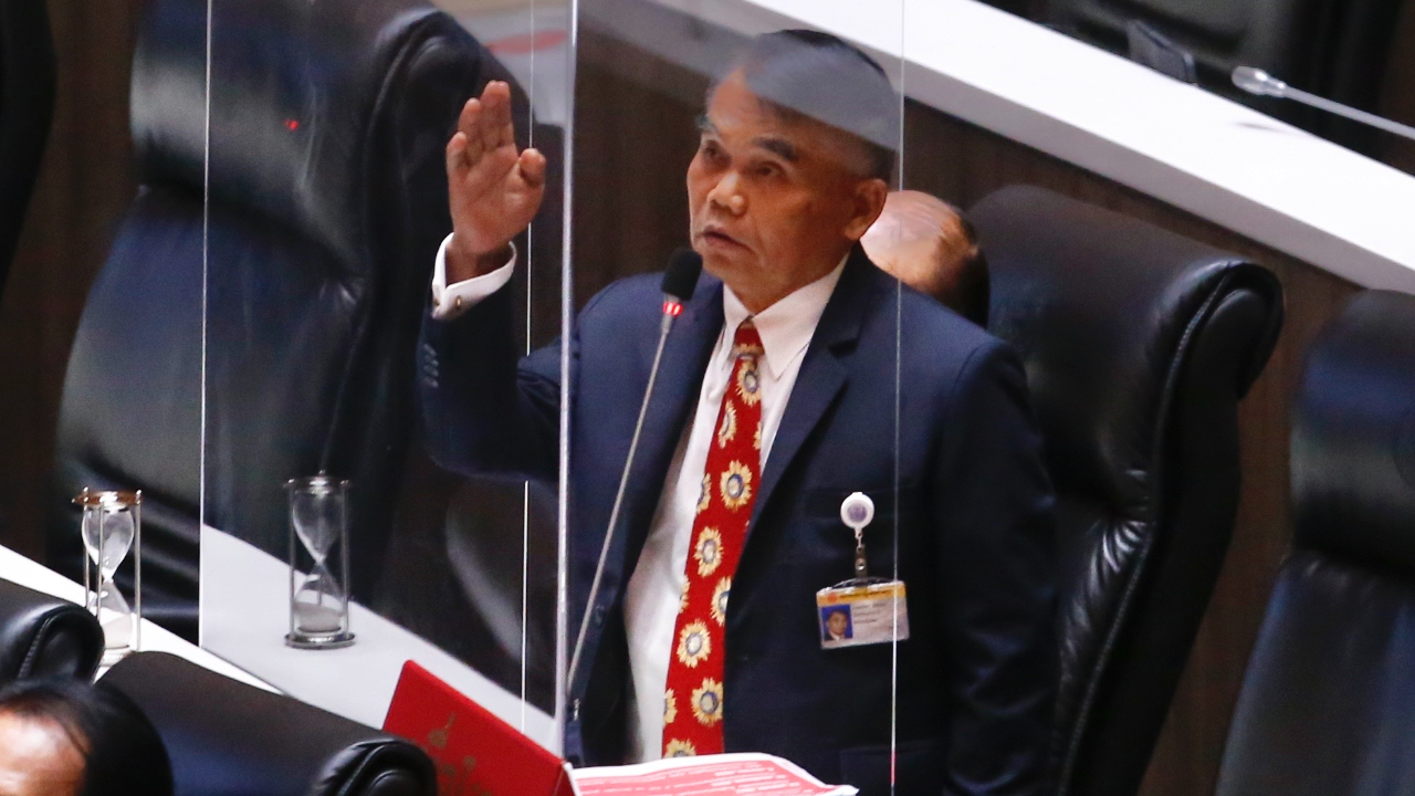 "ขจิตร" หารือ "ชวน" ชี้ นายกฯ ไม่อยู่บัลลังก์ ผิดข้อตกลง แขวะ จะลาออกใช่ไหม (คลิป)