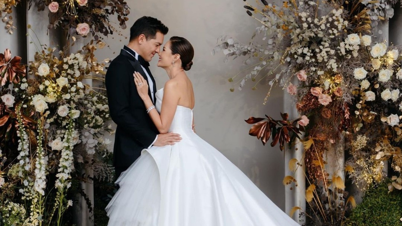 หญิง รฐา แต่งงาน 2 เดือน สงสัยสามีเปลี่ยนไป หลังเห็นรูปที่โพสต์