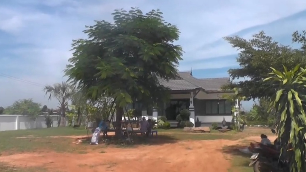 4 คนร้ายถือปืน บุกปล้นบ้านเขยฝรั่งเศสกลางดึก กวาดทรัพย์สินกว่า 2 ล้าน