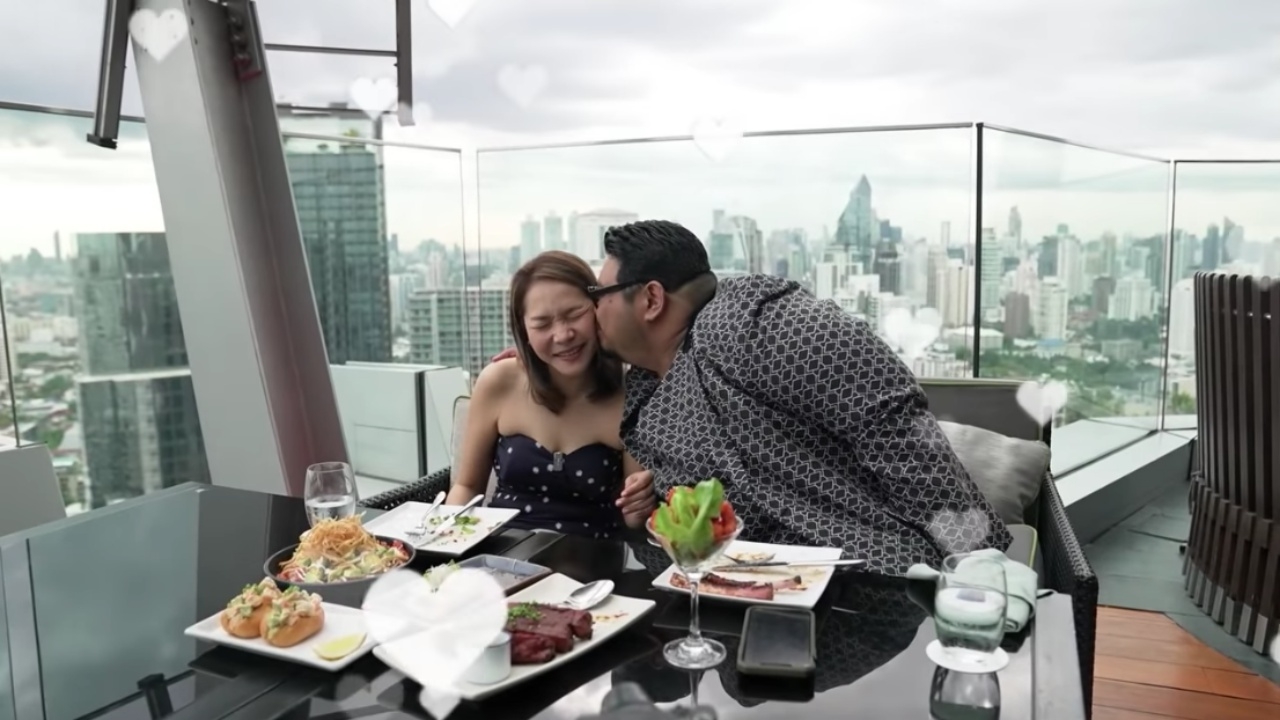 ป๊อบ ปองกูล เผยมุมโรแมนติกพาภรรยาเดท ไม่มีของขวัญสุดแพงแต่เน้นความสุข