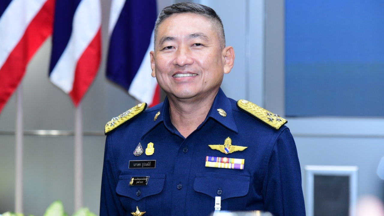 ทอ.สั่ง "ธำรงวินัย" นร.จ่าอากาศ และกักบริเวณ 2 เดือน เซ่นคลิป ตี นรต.