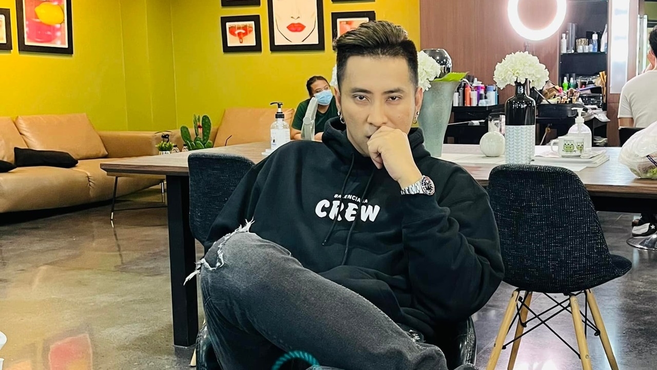 บอล เชิญยิ้ม โพสต์ข้อความหลังแถลงแตกหัก โชค รถแห่ แฟนๆ ส่งกำลังใจล้น