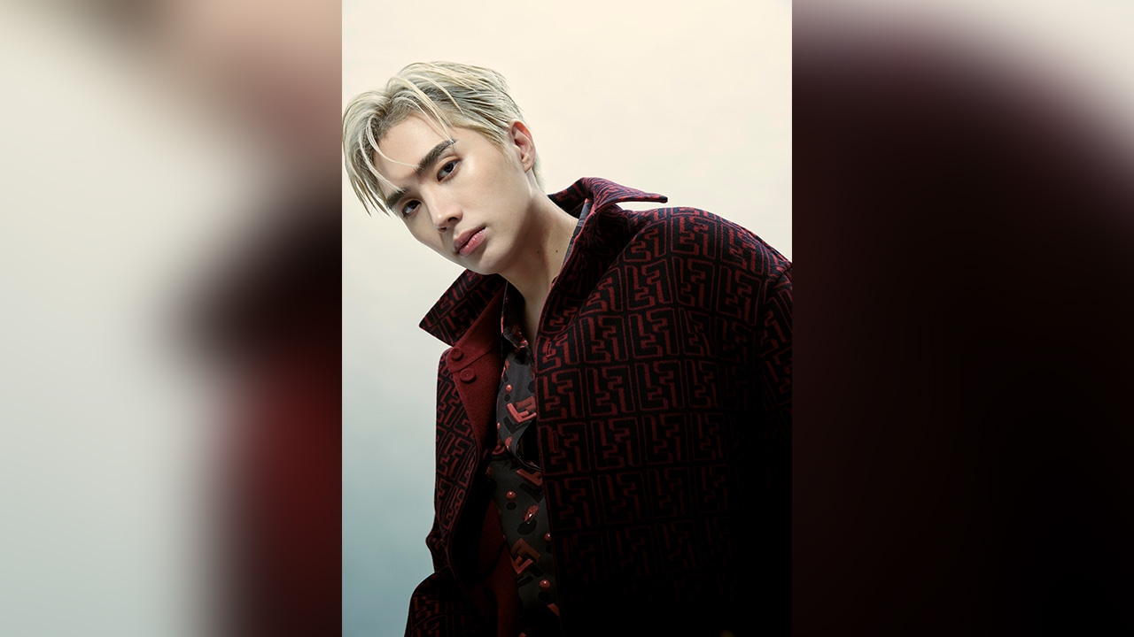 อิน สาริน จัดเต็มความพิเศษผ่านโฟโต้บุ๊ก INN TO THE BLUE เพื่อแฟนคลับ