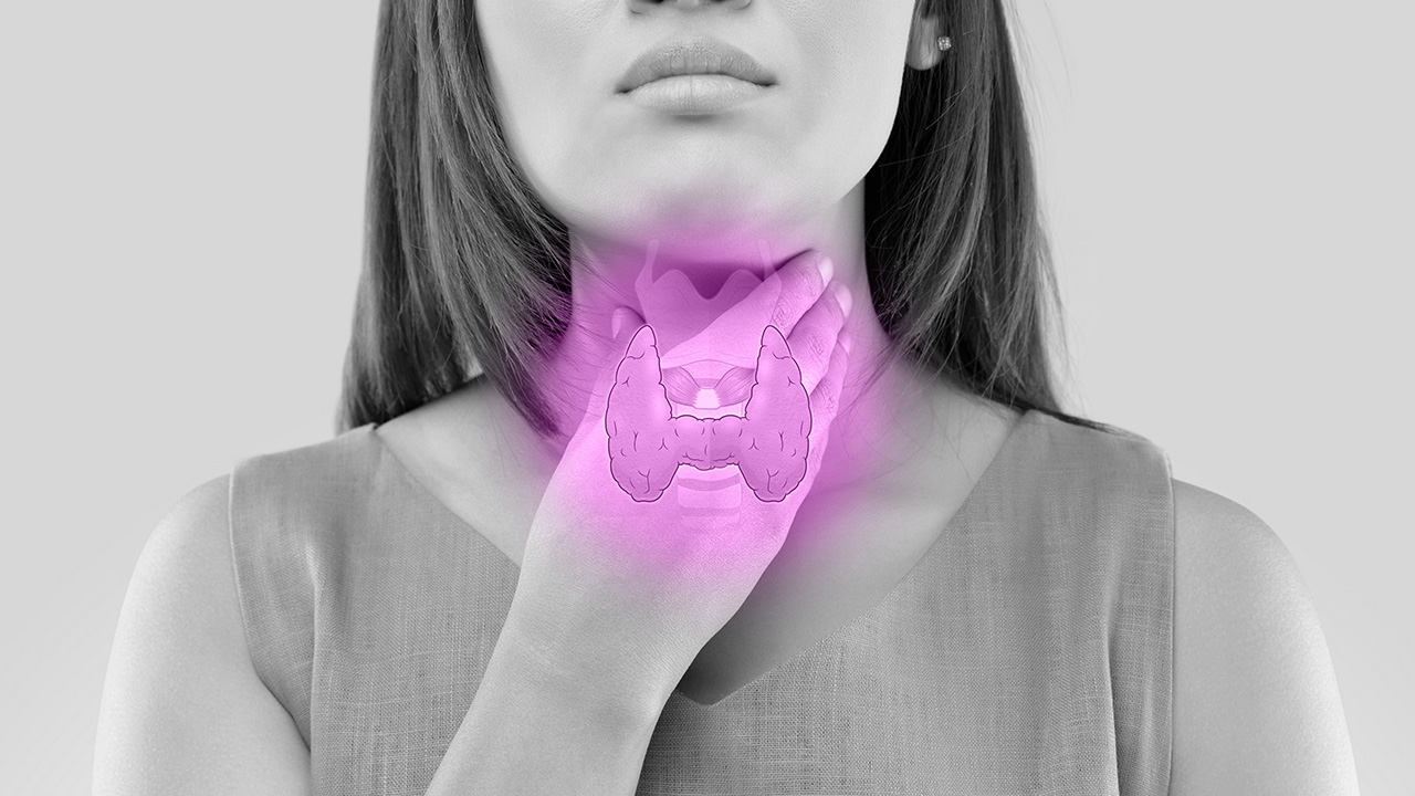 คลำเจอก้อนที่คอ แค่อาการปกติ หรือสัญญาณอันตราย อาจป่วยร้ายแรง