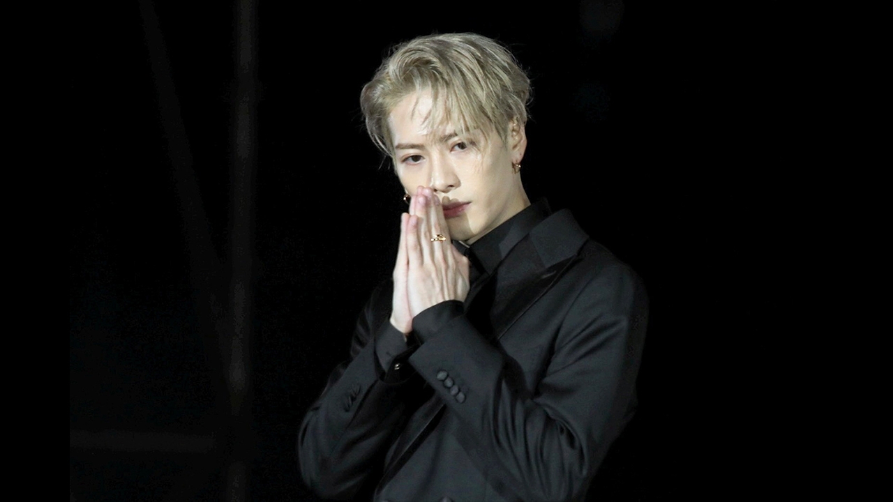 เปิดเรื่องลับๆ ของ “แจ็คสัน หวัง”...สู้ชีวิตแต่ชีวิตสู้กลับในรายการ WOODY FM