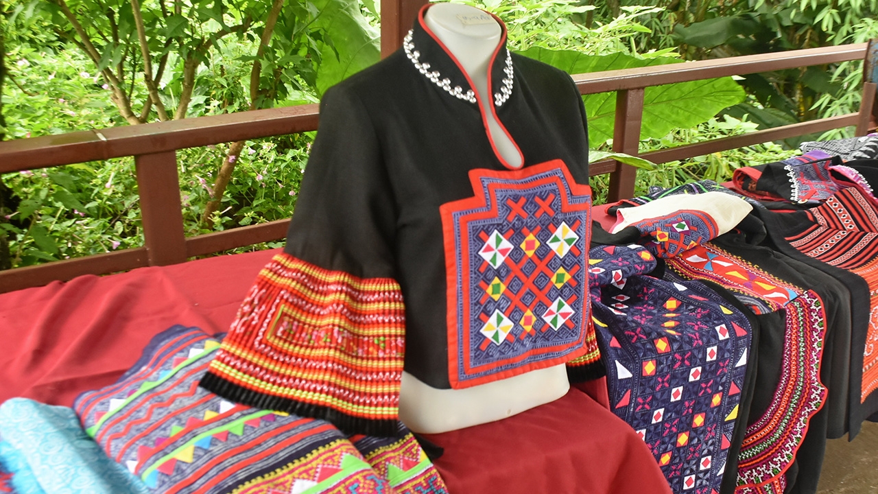 นำร่องพลิกฟื้นเชียงราย ดัน “ภูชี้ฟ้า” เที่ยวได้ทั้งปี