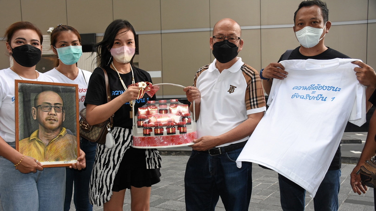 “อัจฉริยะ” ฉะแม่ก่อนจาก ครวญเสียน้ำตาทีมแตงโมแตกส.ส.เต้ก็ถอนตัว