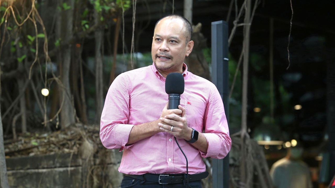 บริษัทการเมือง