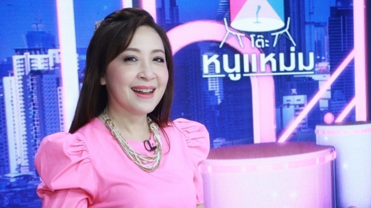 กวาง กมลชนก เล่าอดีตมีแฟนคลับส่งจดหมายล้านฉบับ เคยโดนขู่ตามตบถึงบ้าน