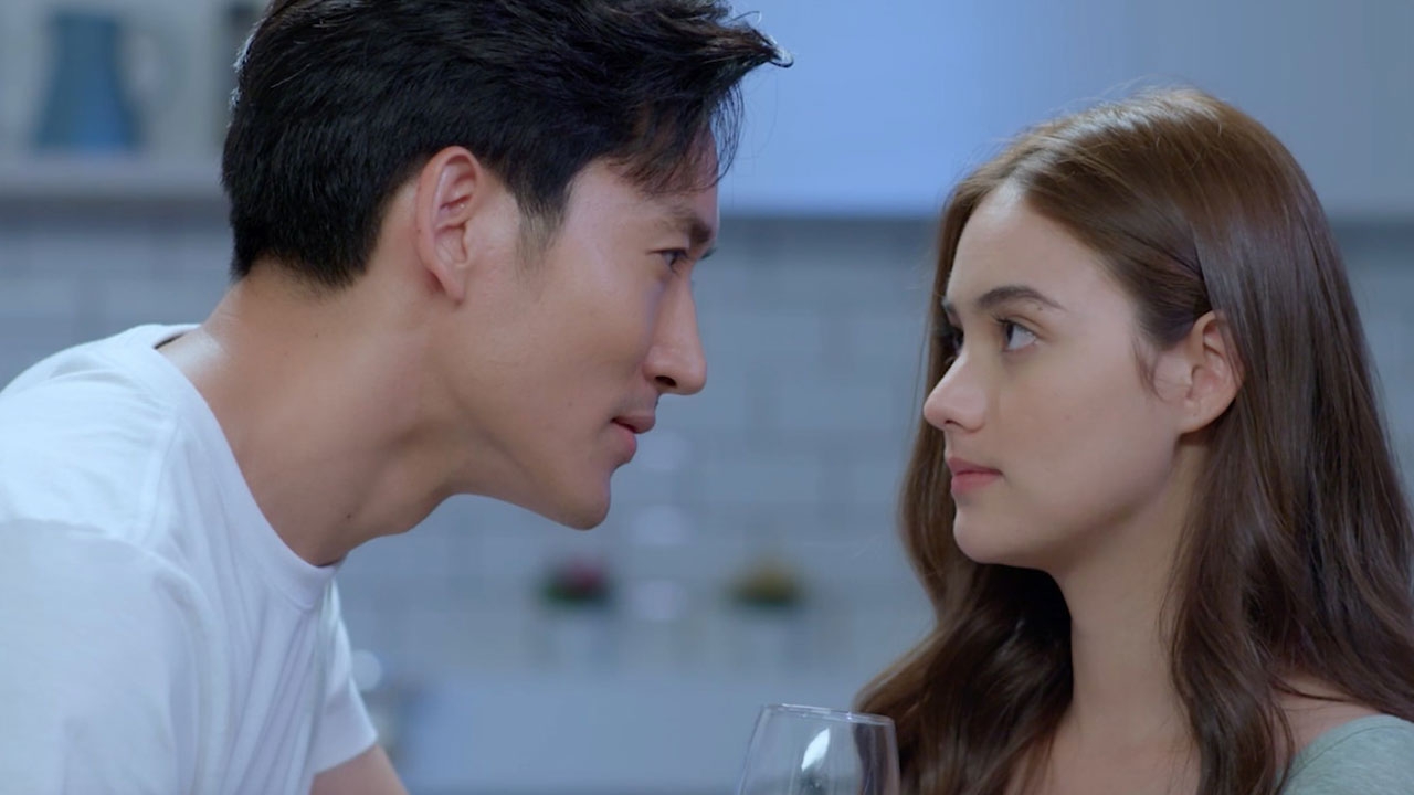 ไนกี้ แสนดีคว้าใจ เอ๊ะ พร้อมโปรยเสน่ห์จน นนนี่ หวั่นไหว ใน BROKEN ANNIVERSARY