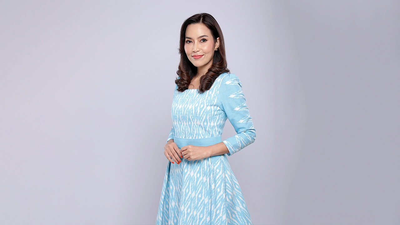 “หน่อย-เพ็ญพรรณ” ผู้ประกาศข่าวช่อง 9 ส่งเสริมความเป็นไทยผ่านหน้าจอ