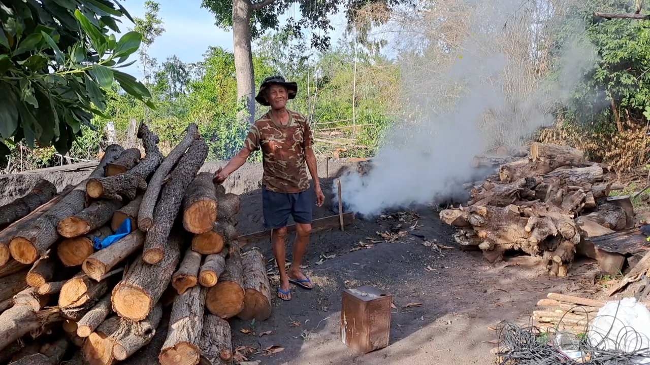 คนเผ่าถ่านชัยนาท แจง ทำไม่ทันวัตถุดิบไม่พอ คาดราคาทะลุกระสอบละ 200 แน่