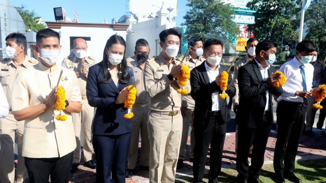 เบียร์ ปรเมศวร์ นายกเมืองพัทยาคนใหม่ เข้าศาลาว่าการเมืองทำงานวันแรก 