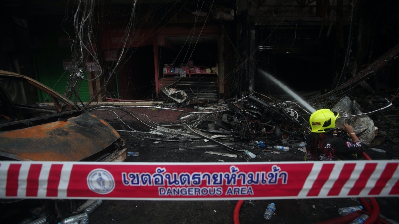 "ไฟไหม้สำเพ็ง" ถอดบทเรียนราคาแพง หลายจุดในกทม.สุดเสี่ยง