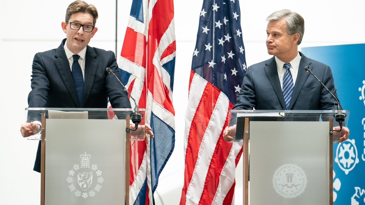 FBI และ MI5 ออกแถลงการณ์ร่วมกัน เตือนให้ระวังการสอดแนมของรัฐบาลจีน