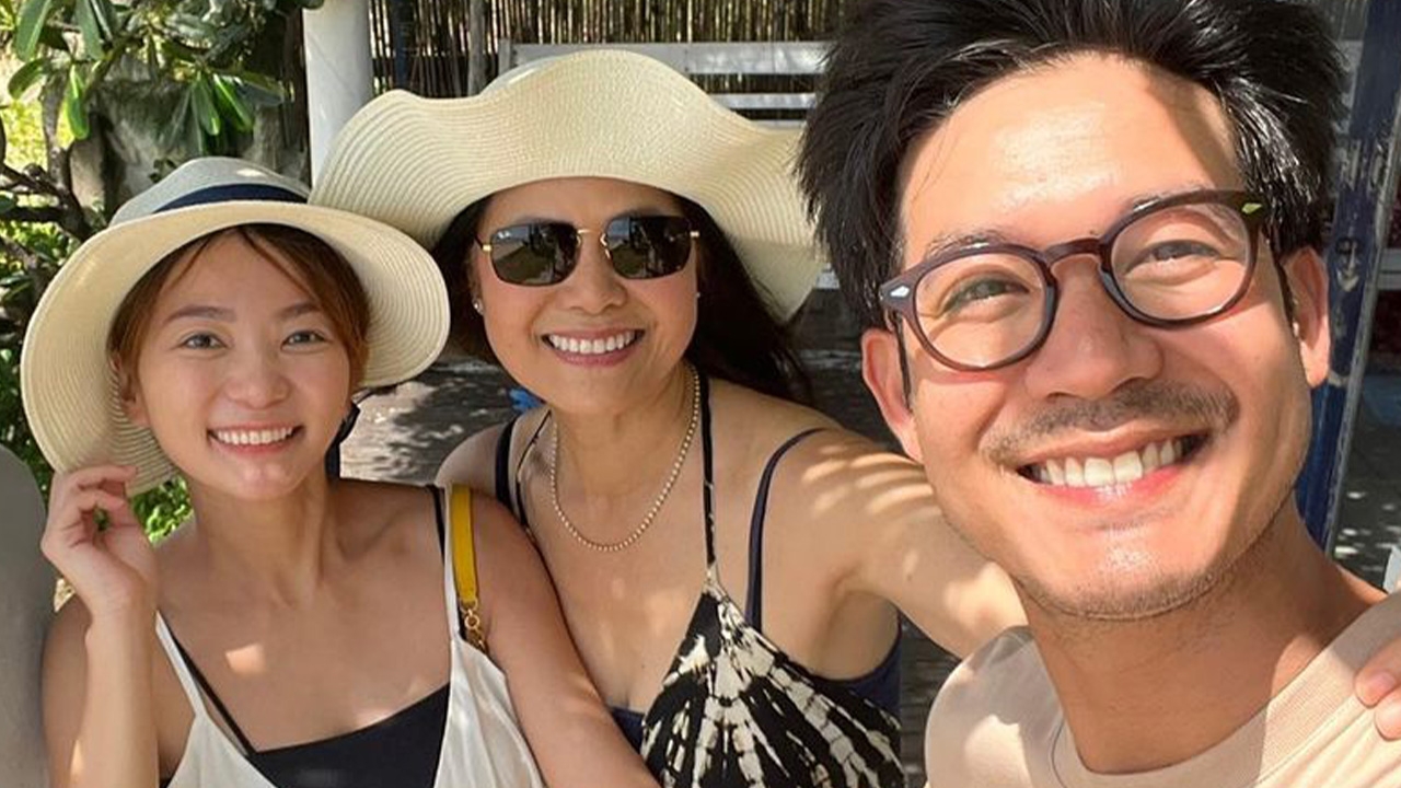 คุณแม่เวียร์ ศุกลวัฒน์ อวยพร ลูกชาย-ลูกสะใภ้ หลังจดทะเบียนสมรส