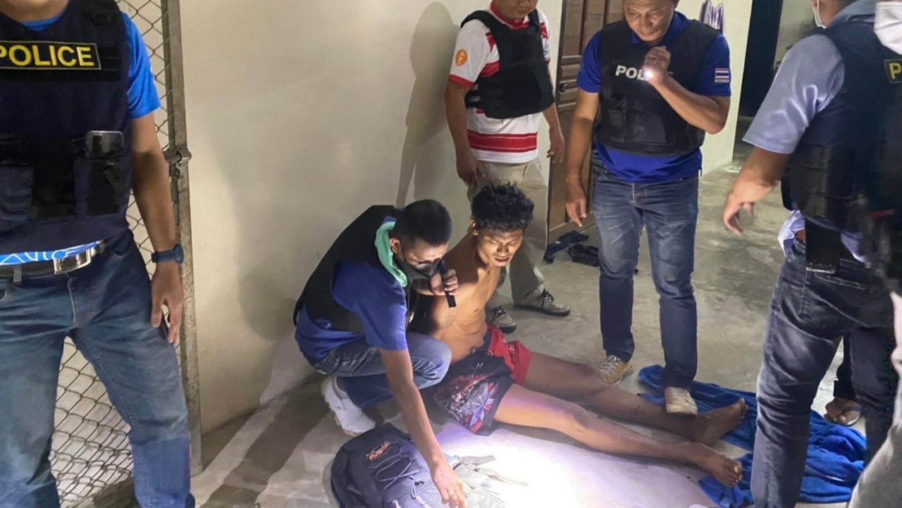 จับไอ้เจมส์ ช่างแอร์โหด ฆ่าชิงทรัพย์ยายที่ชะอำ แทงยับ 25 แผล 