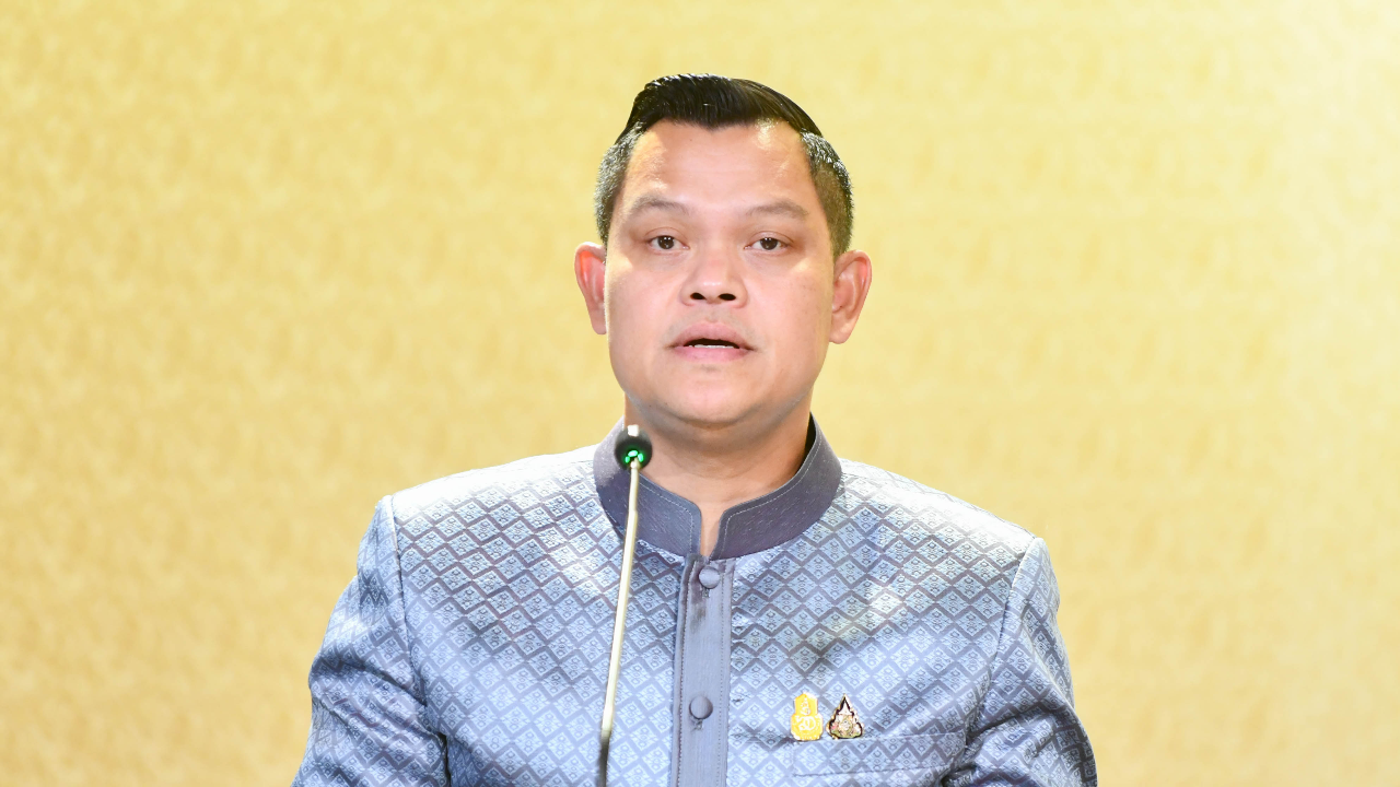 “ธนกร” ตอกกลับ พท. ยันนายกฯไม่ได้สั่งโหวตสูตรหาร 500 จี้เลิกท่องบทสืบทอดอำนาจ