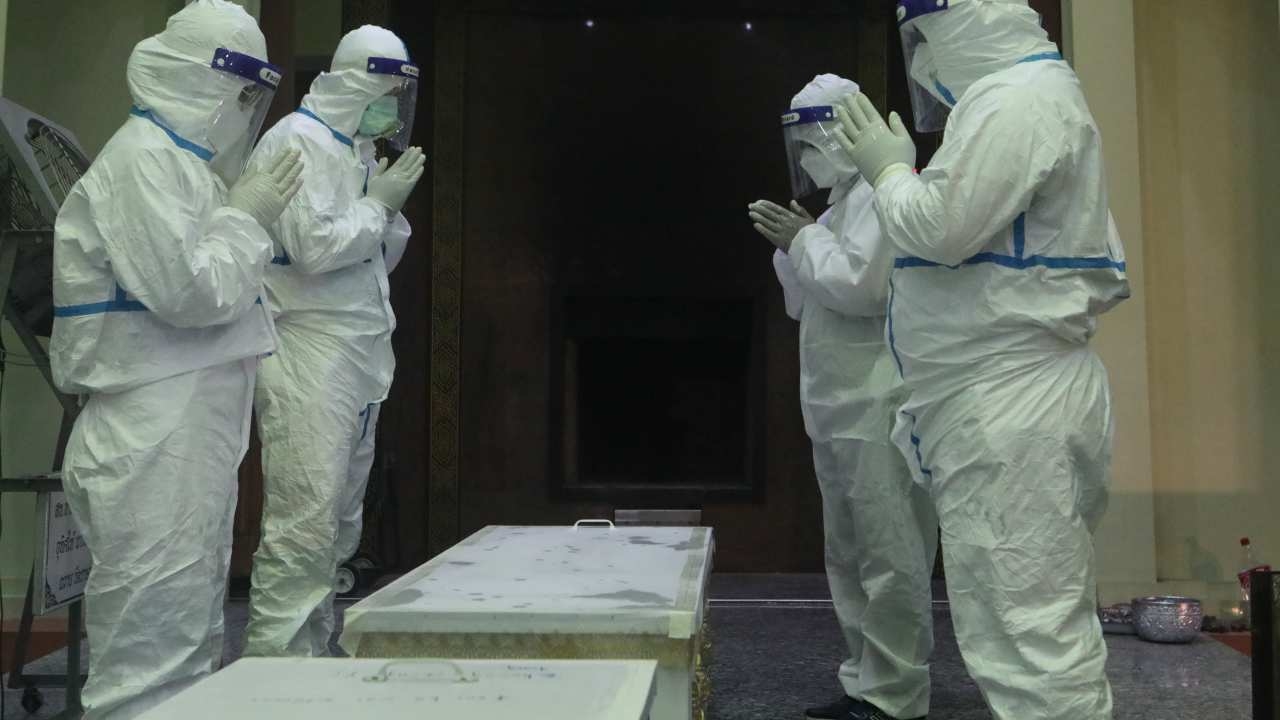 อุบลฯ พบผู้ป่วยโควิด-19 สายพันธุ์ BA.4 BA.5 ขณะที่ตายเพิ่มอีก 3 ราย